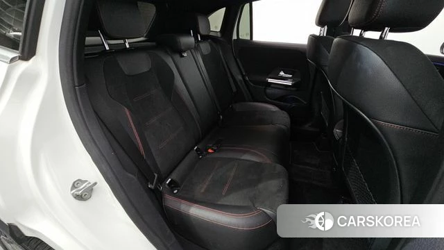 Mercedes-Benz GLA - Class H247 id 3923456 из Кореи 9