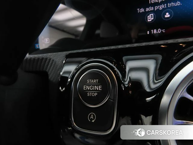 Mercedes-Benz A-Class W177 id 4384204 из Кореи 9