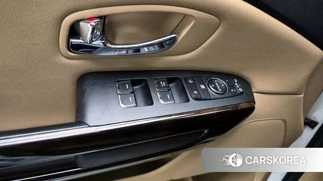 Kia The New Carnival id 2995596 из Кореи 9