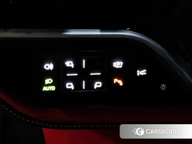 Ferrari 296 GTB id 3940490 из Кореи 9