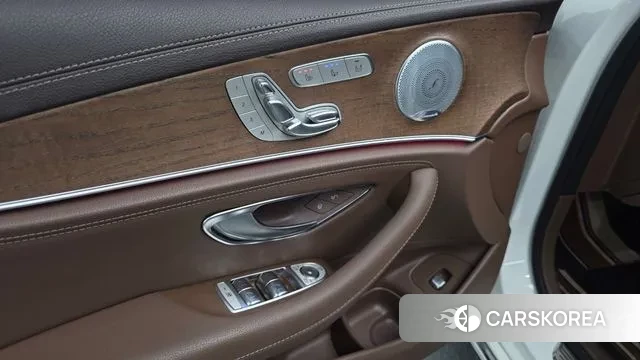 Mercedes-Benz E-Class W213 id 3728521 из Кореи 9