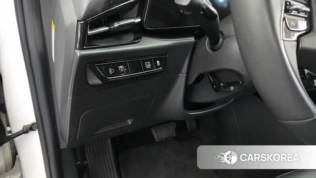 Kia Di Ol Nu Niro id 4697293 из Кореи 9