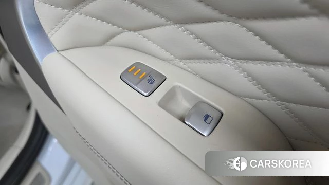 Genesis G70 id 3829147 из Кореи 9