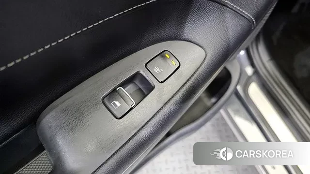 Hyundai Grandeur IG Hybrid id 3029510 из Кореи 9