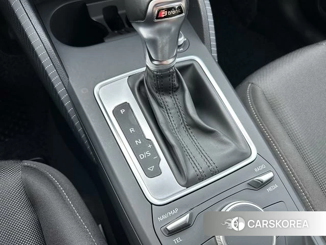 Audi Q2L id 4209864 из Китая 9