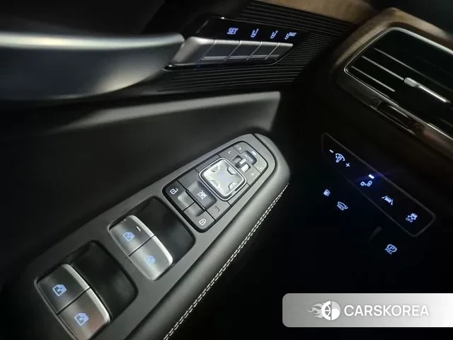 Genesis G90 id 3646613 из Кореи 9