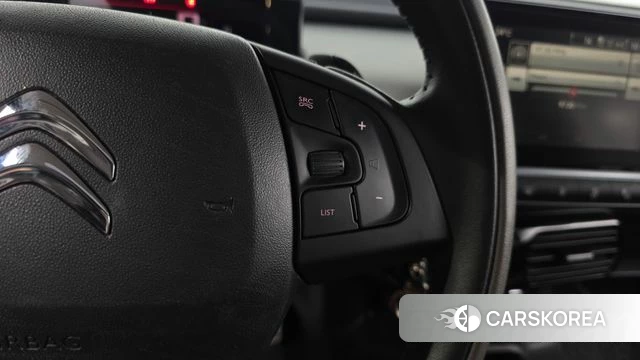 Citroen / DS C4 Cactus id 4417311 из Кореи 9
