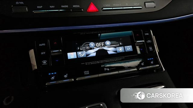 Hyundai The New Grandeur IG id 4195424 из Кореи 9