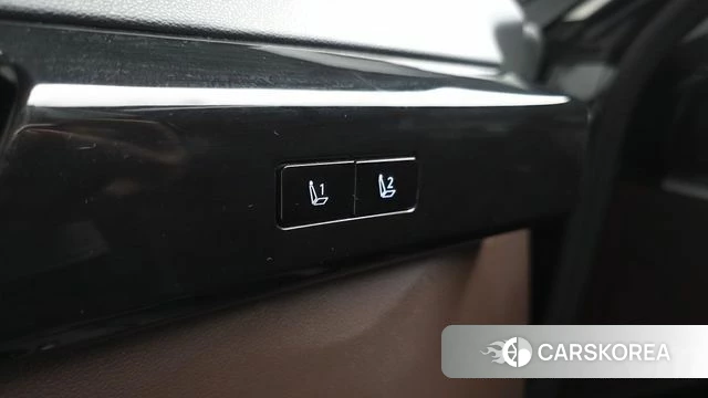 Hyundai Grandeur (GN7) id 4488504 из Кореи 9