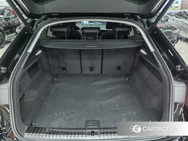 Audi Q8 id 4359607 из Китая 9