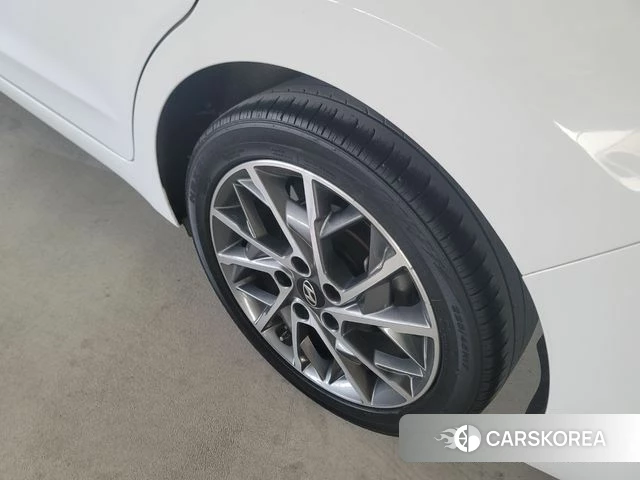 Hyundai The New Avante AD id 4587145 из Кореи 9