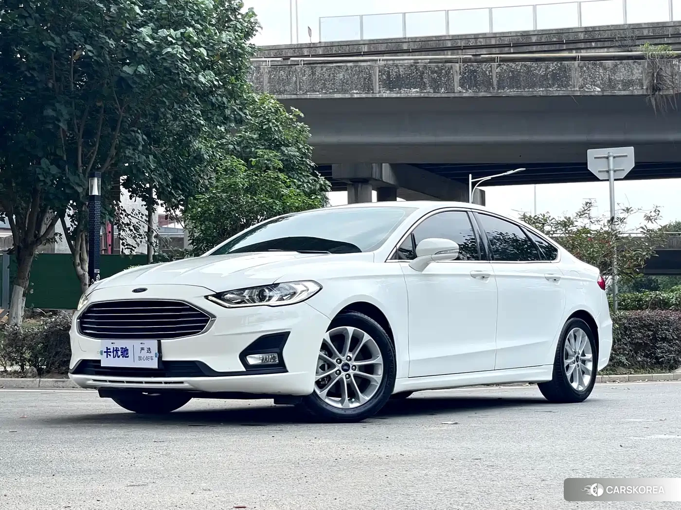 Ford Mondeo id 4577615 из Китая 9