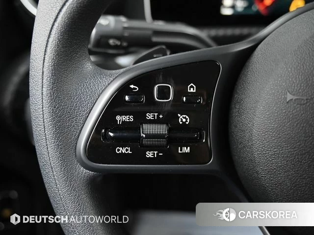 Mercedes-Benz A-Class W177 id 4637298 из Кореи 9