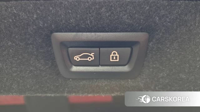 BMW 5 Series (G30) id 3808104 из Кореи 9