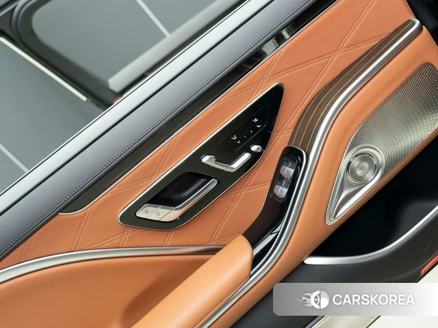 Mercedes-Benz Maybach S-class id 4260260 из Китая 9