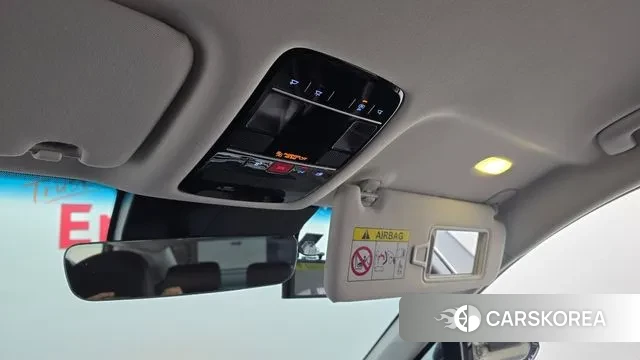 Hyundai Grandeur (GN7) id 3467599 из Кореи 9