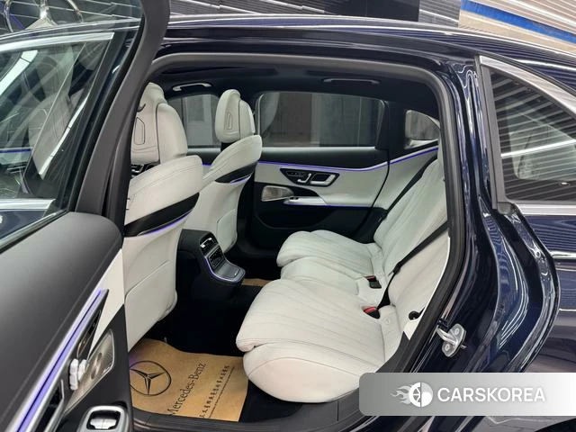 Mercedes-Benz E-class id 4353423 из Китая 9