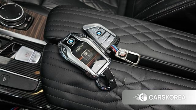 BMW 5 Series (G30) id 4286338 из Кореи 9