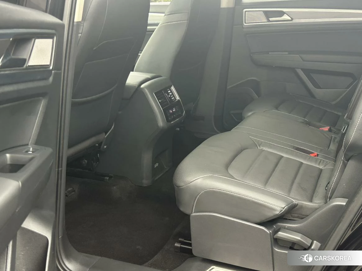Volkswagen Tourang id 4453152 из Китая 9