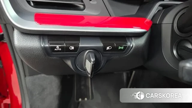 Porsche 911(992) id 3443862 из Кореи 9