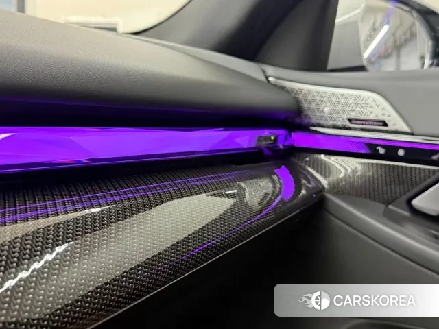 BMW 5 Series (G60) id 3543988 из Кореи 9