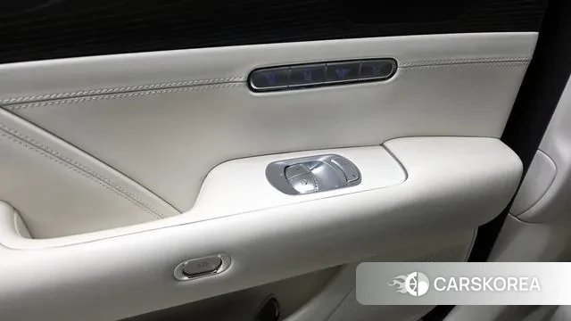 Genesis G90 (RS4) id 3576616 из Кореи 9