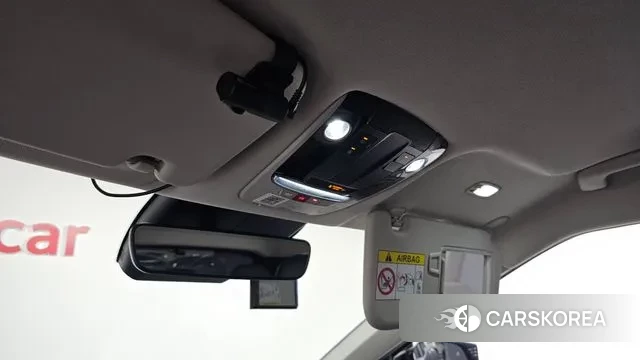 Kia EV6 id 3401050 из Кореи 9