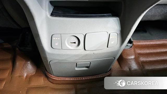 Kia The New Carnival id 4447611 из Кореи 9