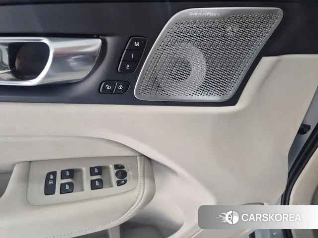 Volvo XC60 second Generation id 3731727 из Кореи 9