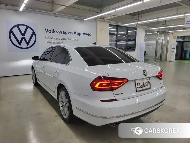 Volkswagen The New Passat id 3627137 из Кореи 9