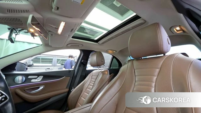 Mercedes-Benz E-Class W213 id 4363308 из Кореи 9