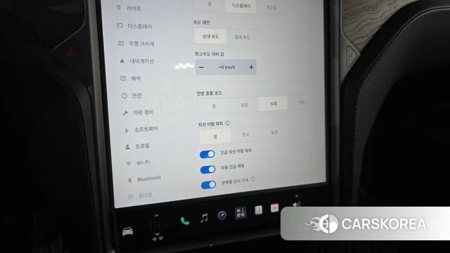 Tesla Model X id 4520124 из Кореи 9
