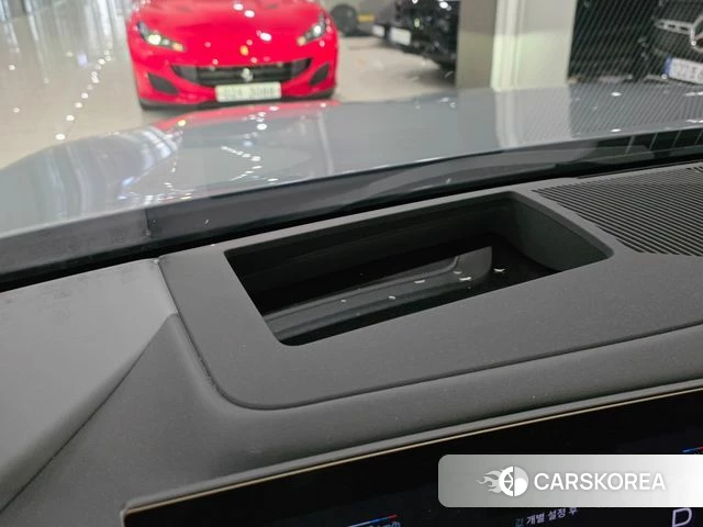 BMW 5 Series (G60) id 3825692 из Кореи 9