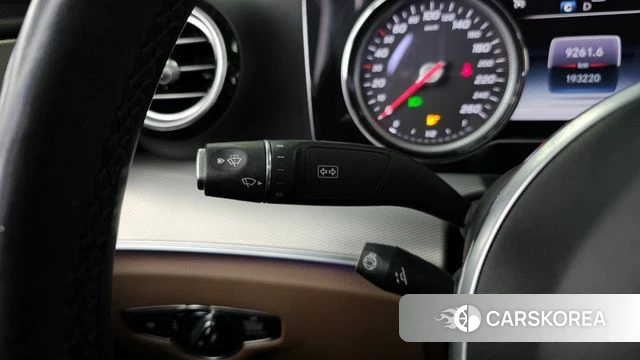 Mercedes-Benz E-Class W213 id 3873627 из Кореи 9