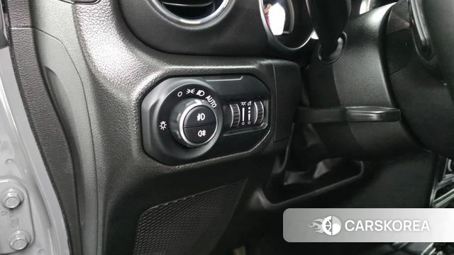 Jeep Wrangler (JL) id 4623807 из Кореи 9