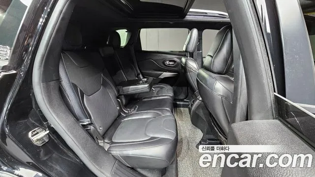 Jeep Cherokee (KL) id 2801673 из Кореи 9