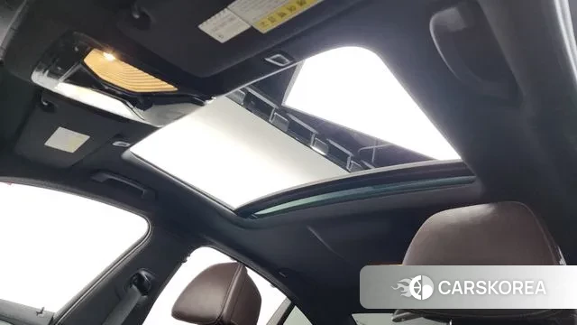 BMW 5 Series (G30) id 3380051 из Кореи 9