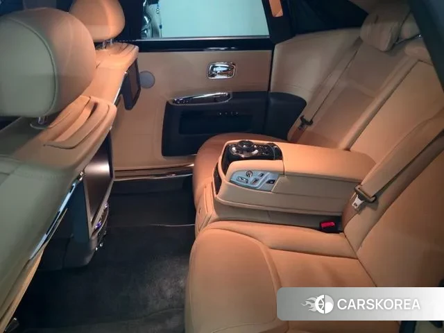 Rolls-Royce Ghost id 3071722 из Кореи 9