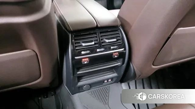 BMW 5 Series (G30) id 3593016 из Кореи 9