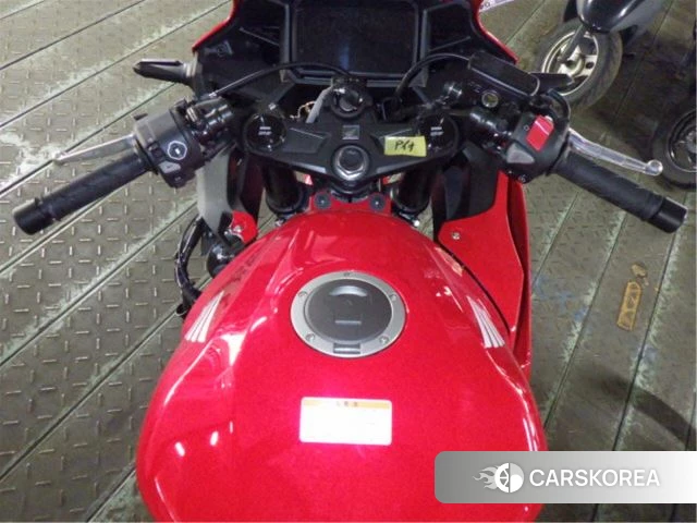 Honda CBR400R id 3950056 из Японии 9