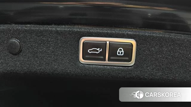 Hyundai Grandeur Hybrid (GN7) id 4591677 из Кореи 9