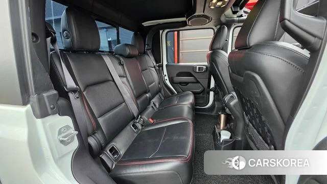 Jeep Gladiator (JT) id 3840105 из Кореи 9