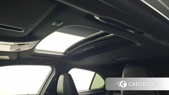 Lexus UX250h id 4780011 из Кореи 9
