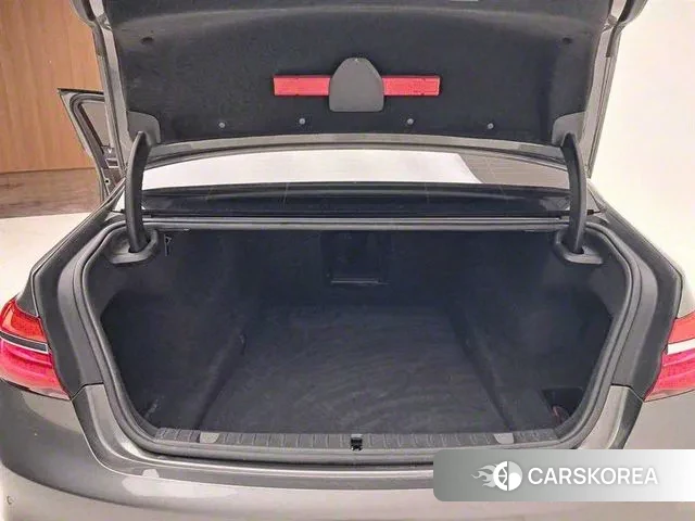 BMW 7 Series (G11) id 2981895 из Кореи 9