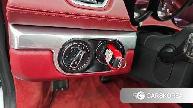Porsche 718 Boxster id 4477365 из Кореи 9