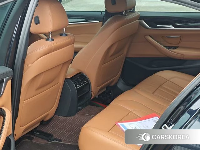 BMW 5 series id 4242237 из Китая 9