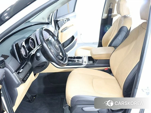 Kia Carnival 4th generation id 3890256 из Кореи 9