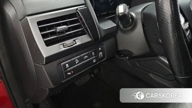 Ssangyong The New Rexton Sports Cannes id 3586618 из Кореи 9