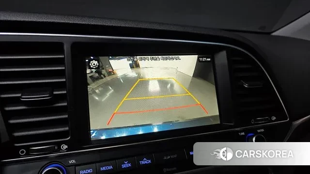 Hyundai Avante AD id 2370933 из Кореи 9