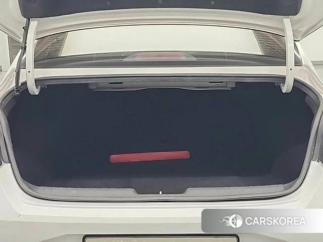 Hyundai Avante (CN7) id 4212017 из Кореи 9